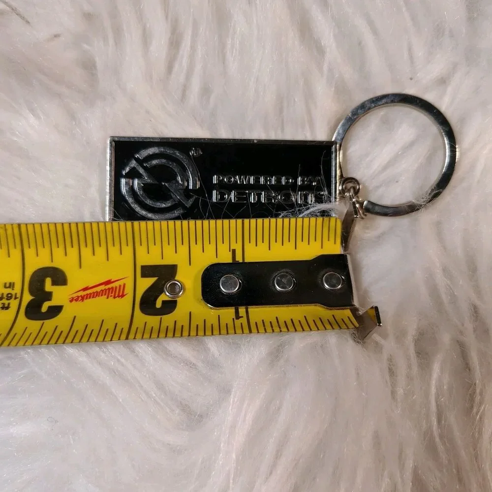 Detroit Diesel CASCADIA EVOLUTION Key Fob Keyring Keychain Vintage Blk Silver